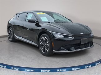 Used 2022 Kia EV6 Wind image 1