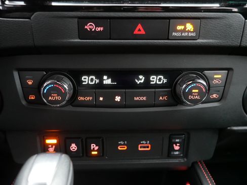 Certified 2024 Nissan Frontier PRO-4X w/ Pro Convenience Package image 23