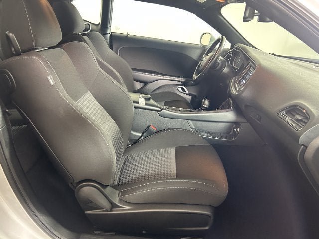 Used 2022 Dodge Challenger R/T RWD image 25