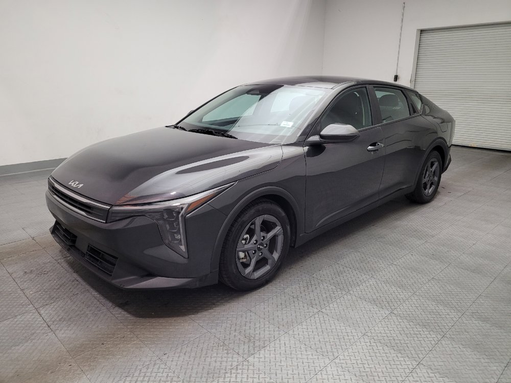 Used 2025 Kia K4 FWD image 2