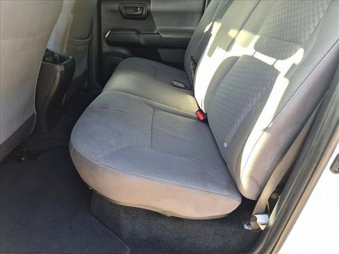Used 2020 Toyota Tacoma SR w/ SR Convenience Package RWD image 15