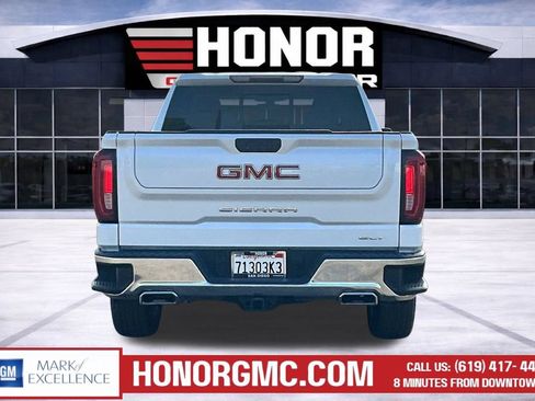 Used 2021 GMC Sierra 1500 SLT w/ SLT Convenience Package AWD/4WD image 5