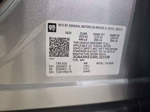 Certified 2024 Chevrolet Equinox LT w/ LPO, Floor Liner Package FWD image 41