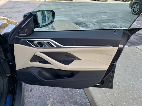 New 2025 BMW i4 xDrive40i w/ Premium Package image 18
