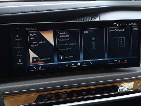 Used 2024 BMW i7 xDrive60 w/ Executive Package image 70