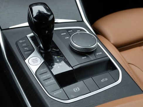 Used 2023 BMW 430i xDrive Convertible image 24