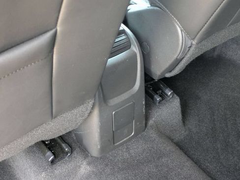 Certified 2022 Buick Encore Preferred AWD/4WD image 29