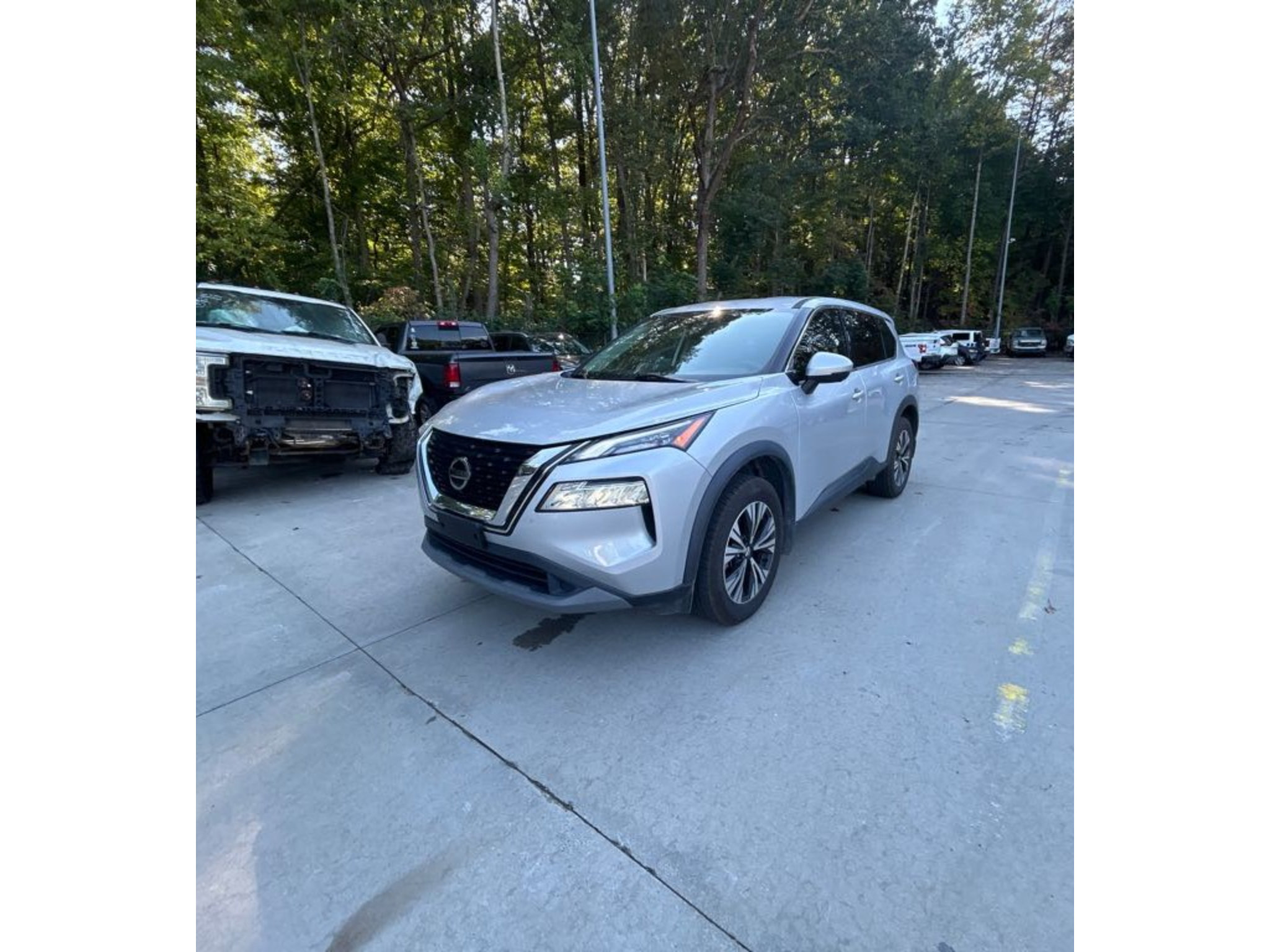 Used 2021 Nissan Rogue SV AWD/4WD image 1