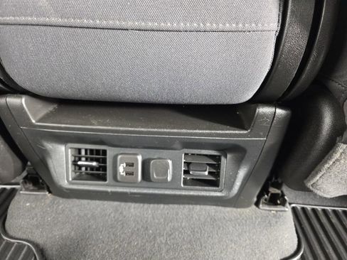 Used 2019 Chevrolet Silverado 1500 RST image 38