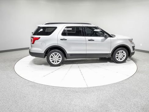 Used 2017 Ford Explorer 4WD image 30