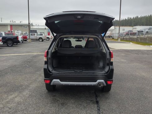 Used 2023 Subaru Forester Touring w/ Popular Package #2 image 6