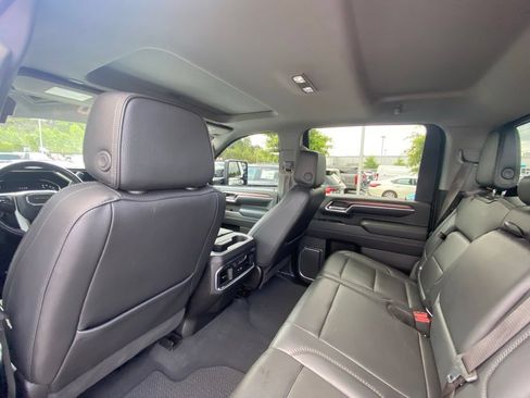 Used 2024 GMC Sierra 2500 Denali w/ Denali Reserve Package AWD/4WD image 24