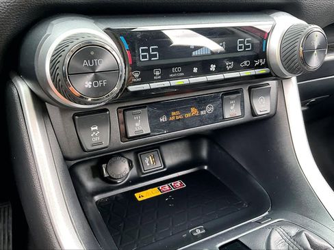 Used 2025 Toyota RAV4 XLE Premium w/ Weather Package image 32