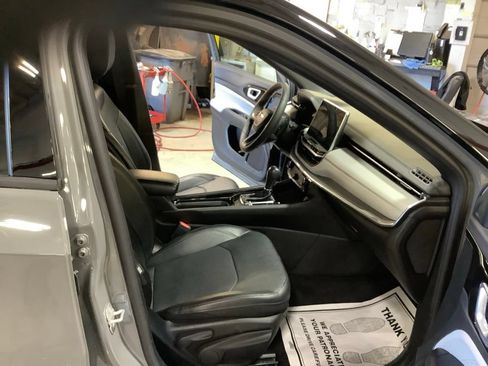 Used 2023 Jeep Compass Limited AWD/4WD image 20
