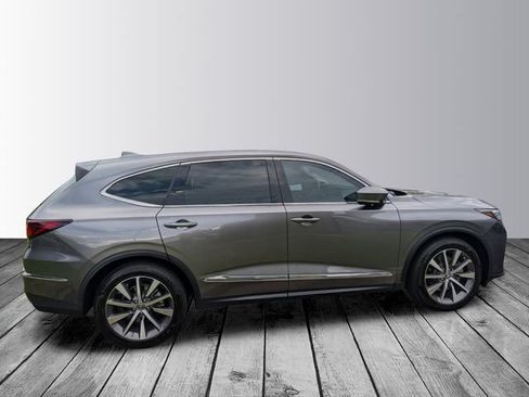 Used 2025 Acura MDX SH-AWD w/ Technology Package image 9