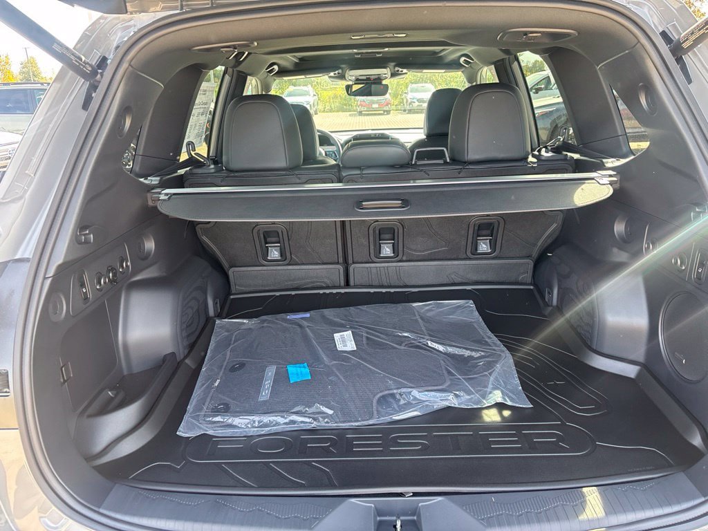 New 2026 Subaru Forester Premium AWD/4WD image 15