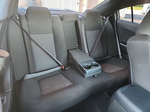 Used 2022 Dodge Charger R/T w/ Blacktop Package RWD image 33