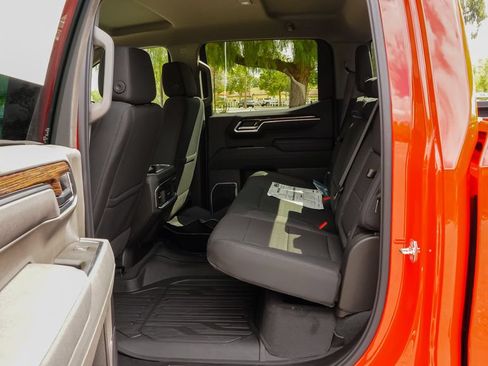 New 2026 GMC Sierra 1500 Elevation w/ LPO, Elevation Black Package RWD image 11