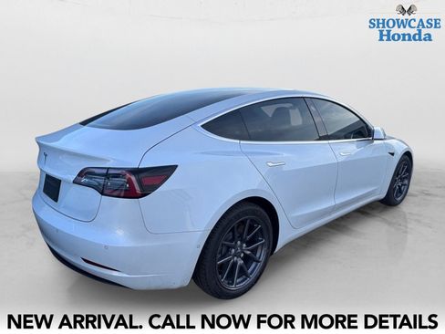 Used 2020 Tesla Model 3 Standard Range RWD image 5