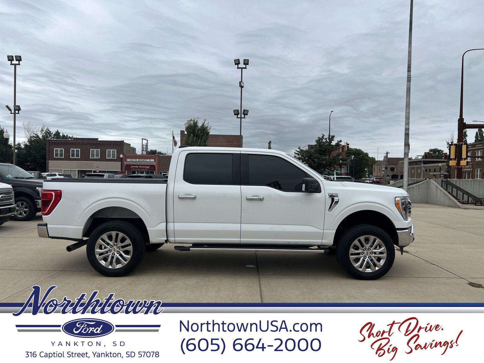 Used 2021 Ford F150 XLT w/ Equipment Group 302A High AWD/4WD image 4