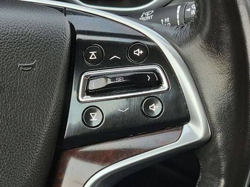 Used 2013 Cadillac SRX Luxury FWD image 26