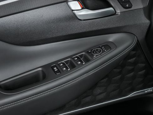 Used 2019 Hyundai Santa Fe AWD image 13