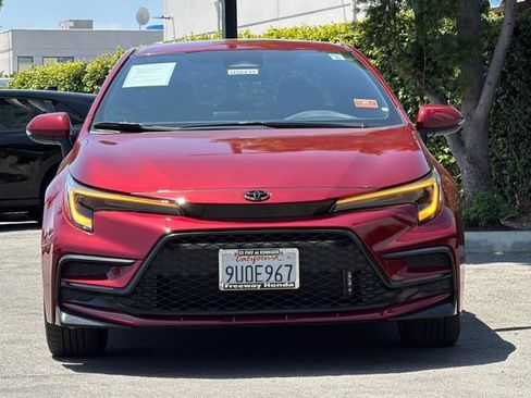 Used 2025 Toyota Corolla SE FWD image 9