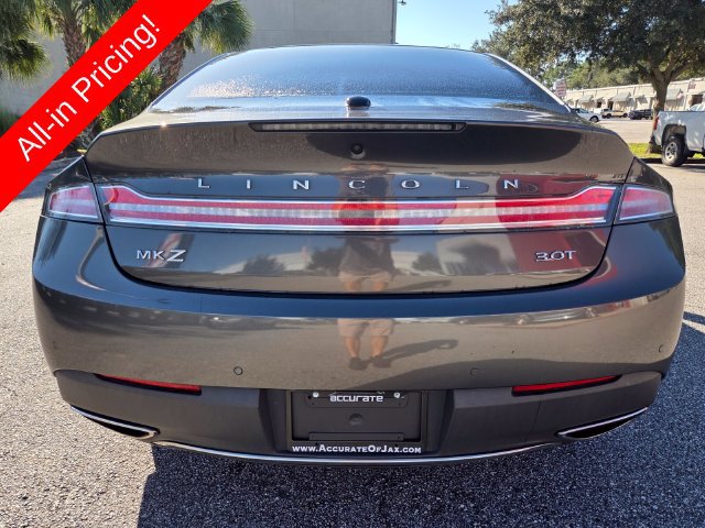Used 2017 Lincoln MKZ Reserve FWD image 4