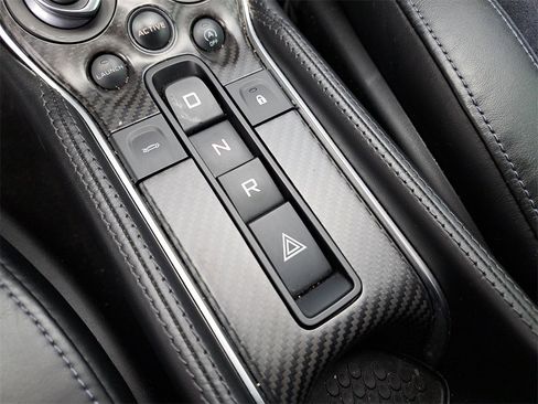 Used 2017 McLaren 570S Coupe image 22