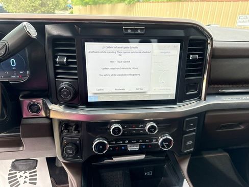 Certified 2025 Ford F350 King Ranch AWD/4WD image 16