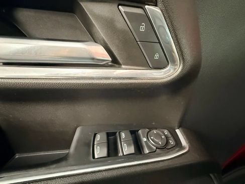 Used 2024 Chevrolet Silverado 1500 LT AWD/4WD image 18