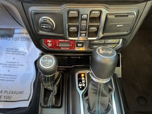 Used 2023 Jeep Wrangler Unlimited Rubicon 4xe w/ Steel Bumper Group image 22