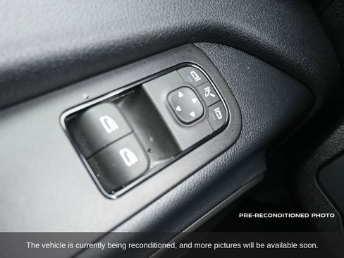 Used 2024 Mercedes-Benz Sprinter 2500 image 19