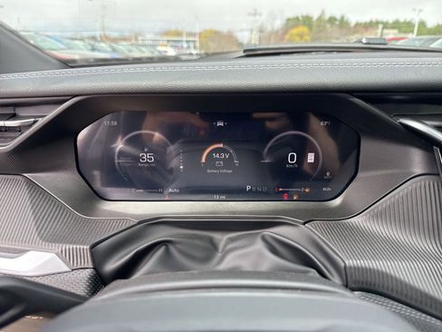 New 2026 Jeep Cherokee Overland image 11