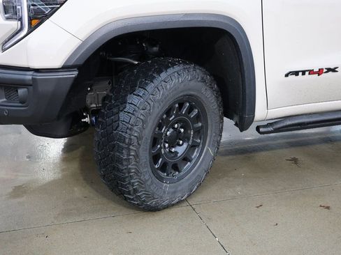 New 2026 GMC Sierra 1500 AT4X w/ AT4X AEV Edition AWD/4WD image 48