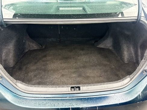 Used 2019 Toyota Corolla LE image 28