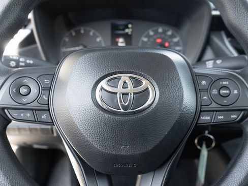 Used 2024 Toyota Corolla LE image 19