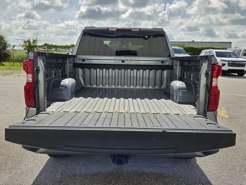 Certified 2023 Chevrolet Silverado 1500 Custom RWD image 13
