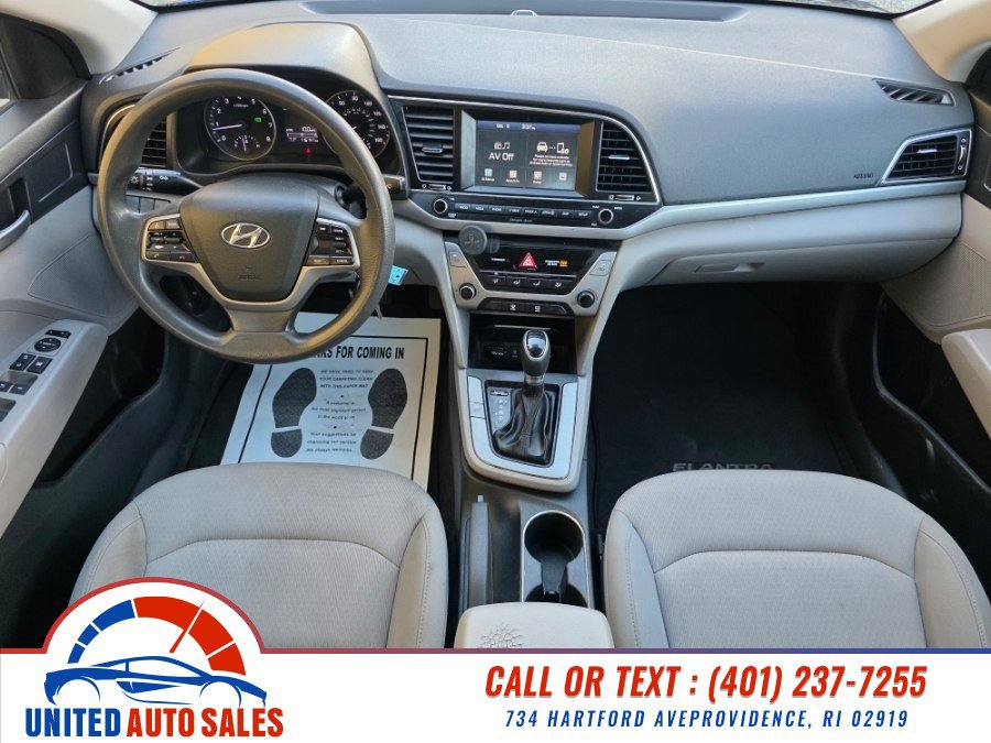 Used 2018 Hyundai Elantra SE w/ SE Connectivity Package 04 FWD image 14