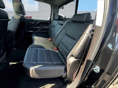 Used 2015 GMC Sierra 3500 Denali image 12