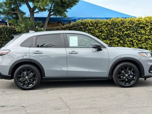 Certified 2023 Honda HR-V Sport image 3