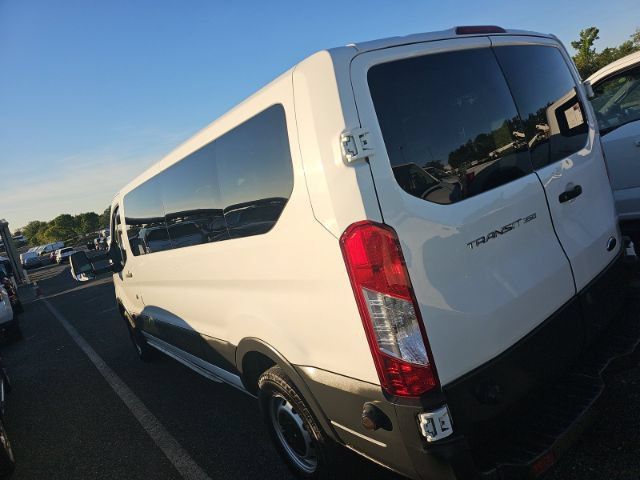 Used 2018 Ford Transit 350 XL RWD image 2