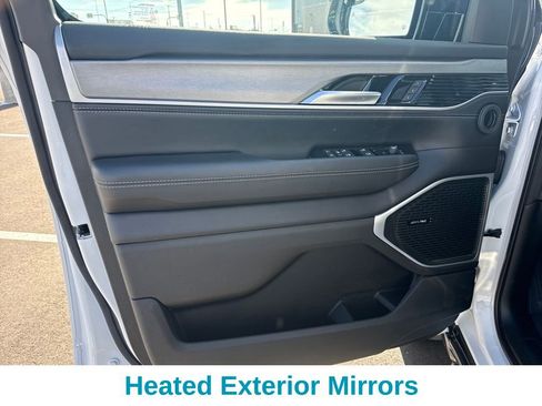 New 2026 Jeep Grand Wagoneer L 4WD image 12