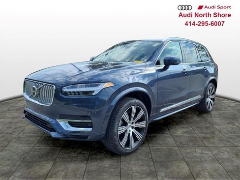Used 2024 Volvo XC90 T8 Plus w/ Protection Package Premier AWD/4WD image 5