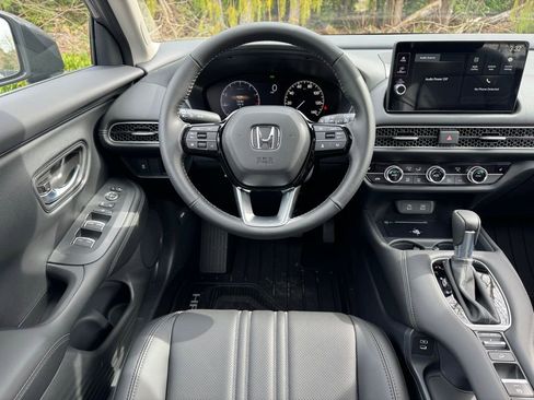 New 2026 Honda HR-V EX-L image 4