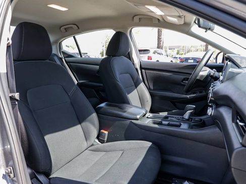 Used 2024 Nissan Sentra S FWD image 18