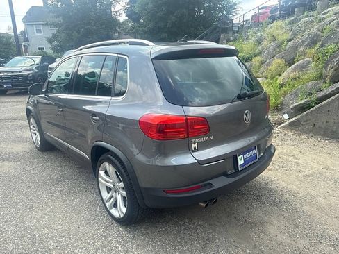 Used 2012 Volkswagen Tiguan S AWD/4WD image 3