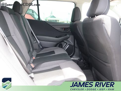 Used 2021 Subaru Outback AWD/4WD image 12