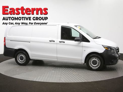 Used 2022 Mercedes-Benz Metris image 42