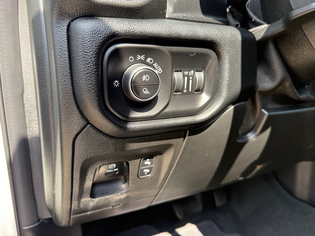 Used 2021 RAM 1500 Laramie w/ Laramie Southwest Edition AWD/4WD image 23